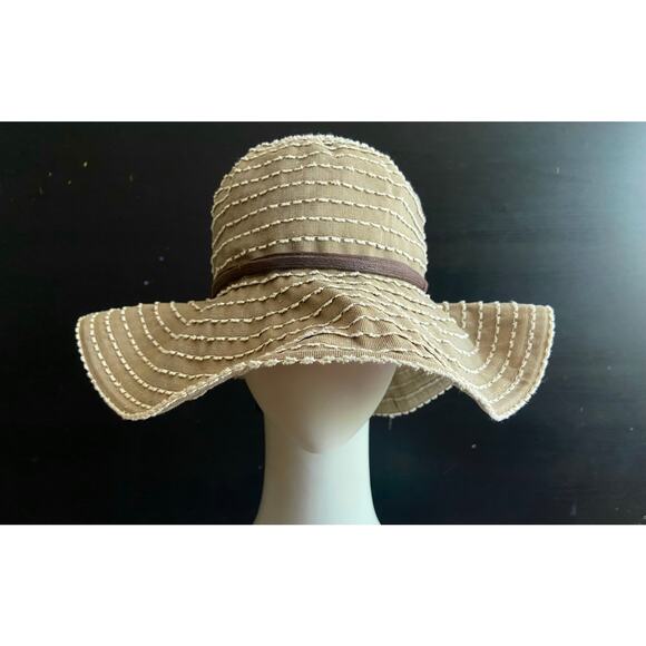 SCALA Sage/Cream Packable Floppy Hat sz OS - Picture 2 of 6